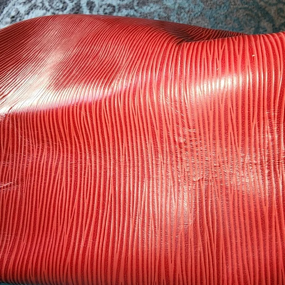 Louis Vuitton Noe Bucket Bag ❤️🖤 - Picture 6 of 16